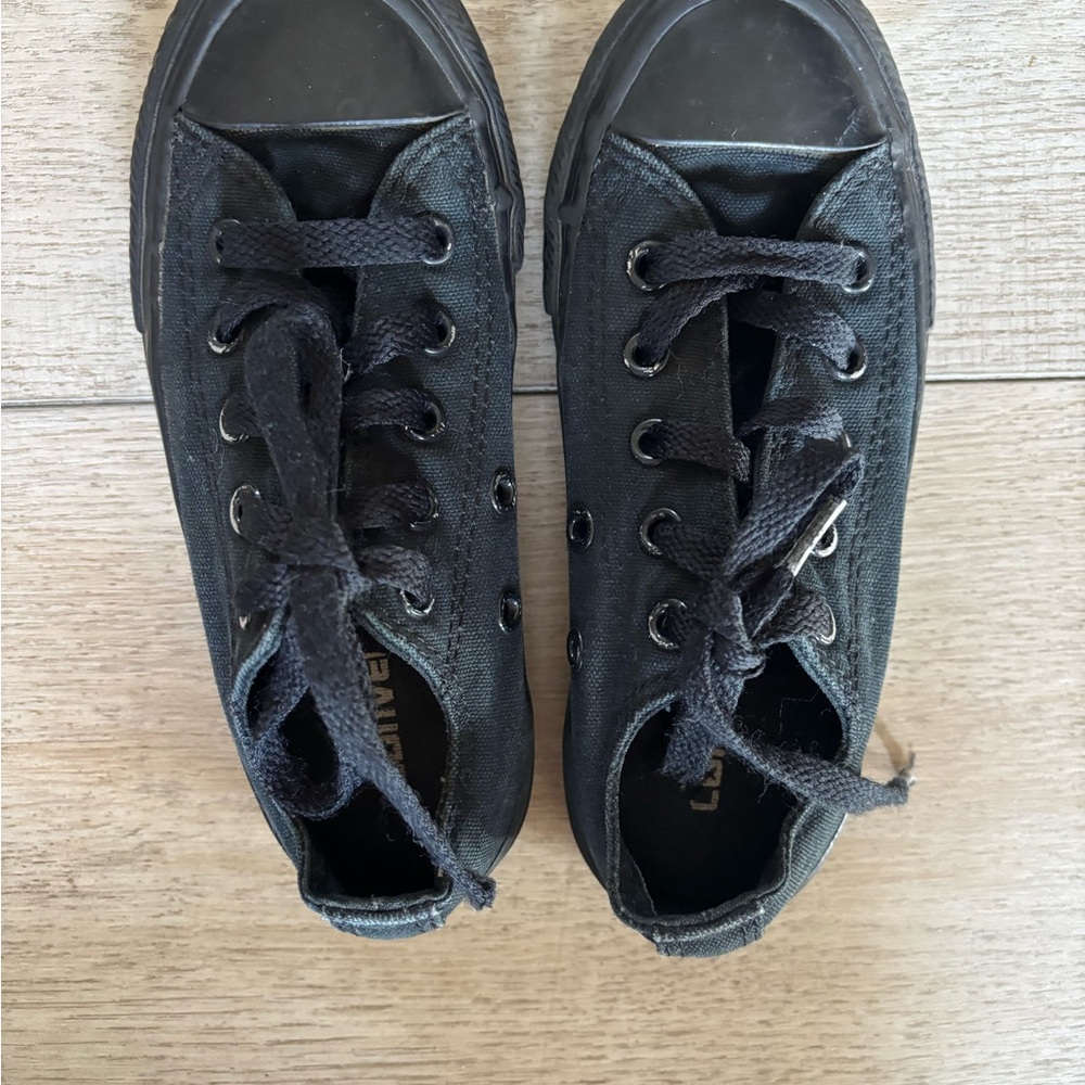 Black Kids Classic Low Top Converse